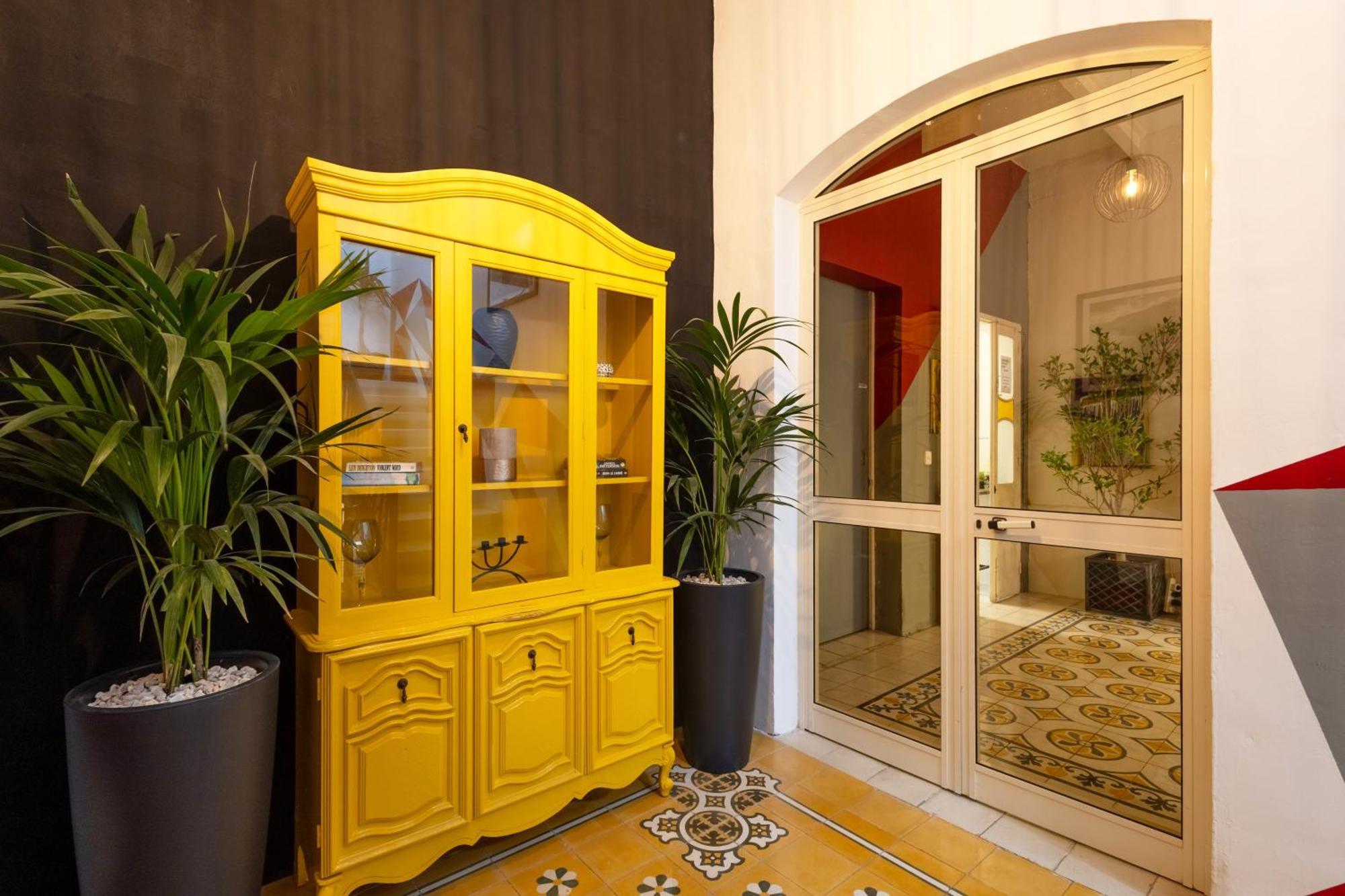 Quiet Twin Room With Private Bathroom, Not Ensuite Sliema Exterior foto
